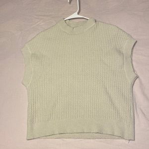 Small offwhite Francesca’s sweater